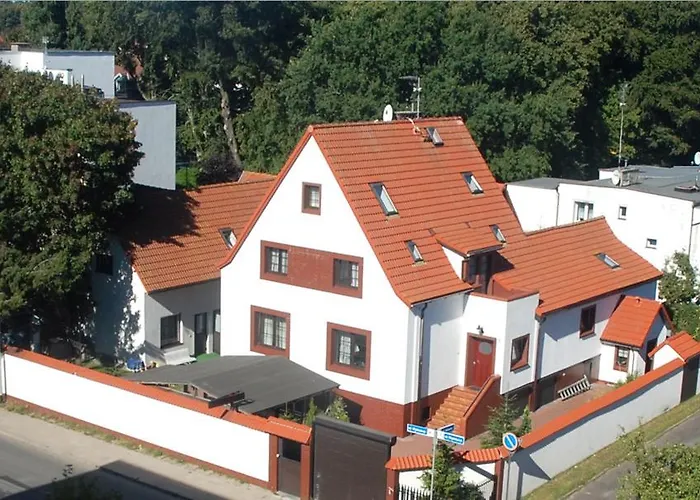 Hotelik Za Murem