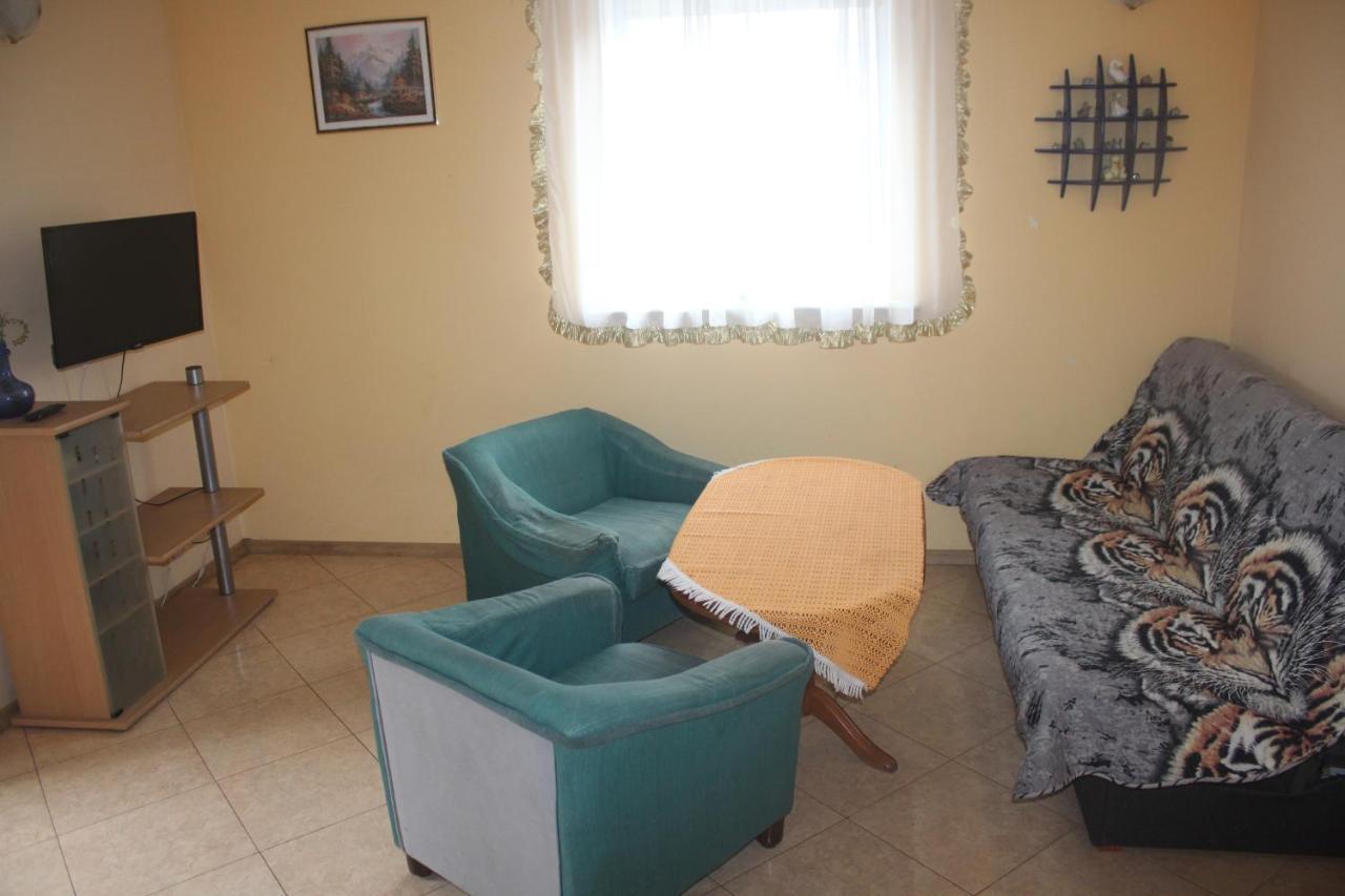 Apartment Za Murem *